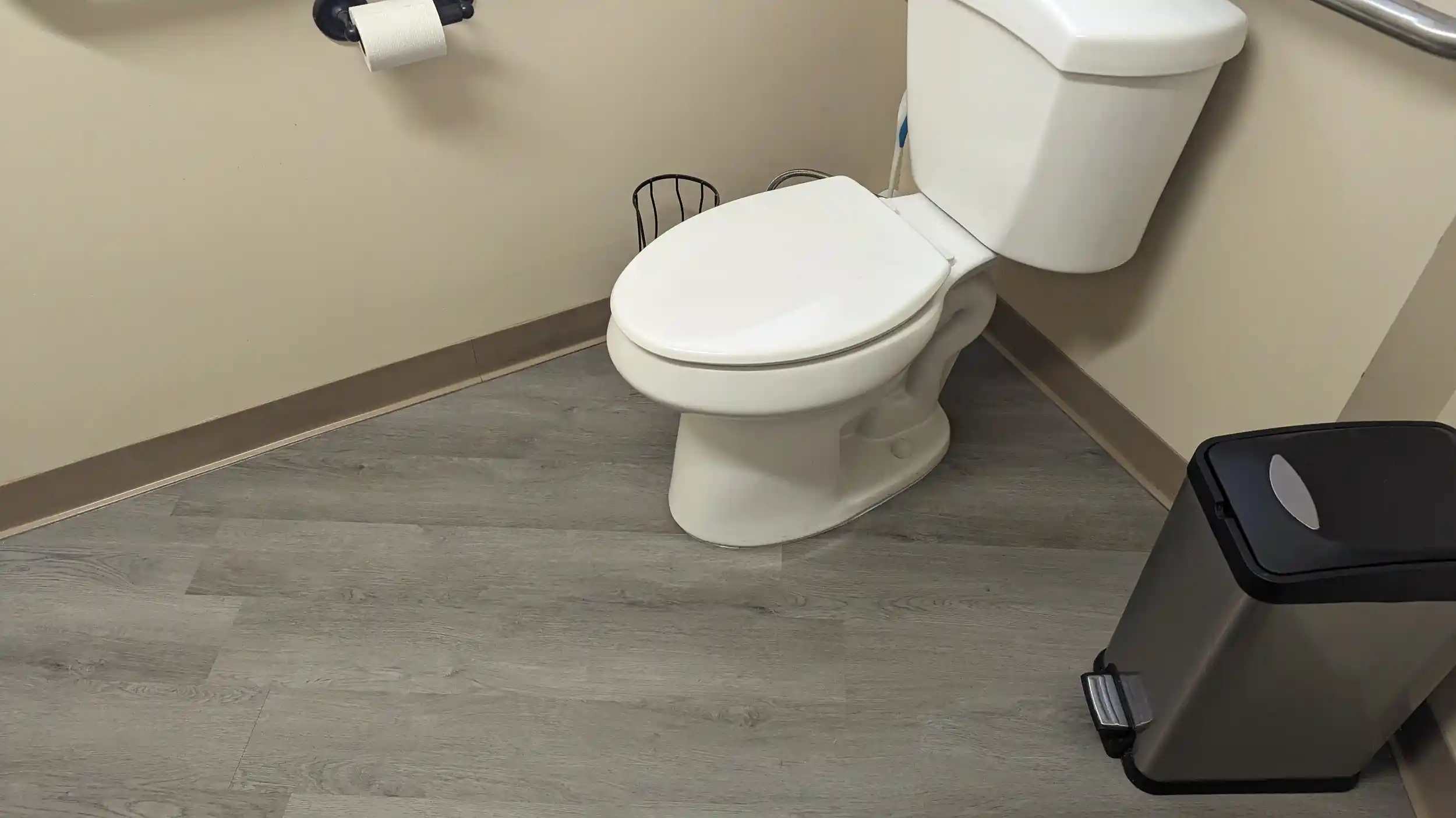 Bathroom vinyl flooring